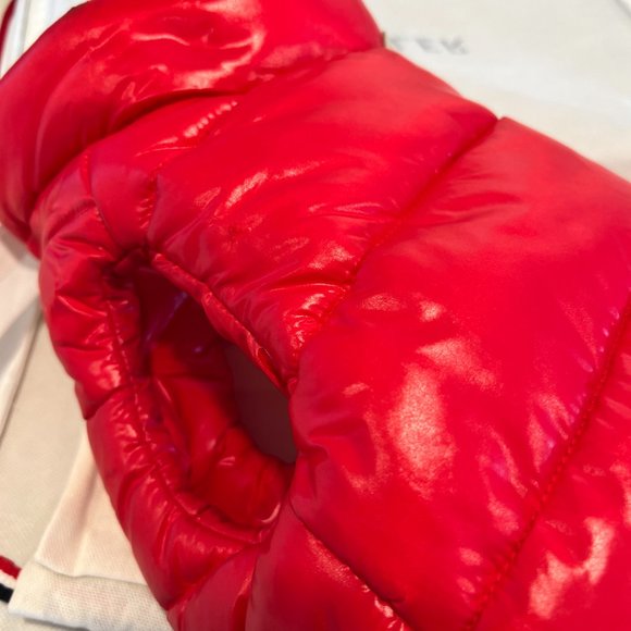 Moncler Poldo. Dog Vest - Picture 2 of 7